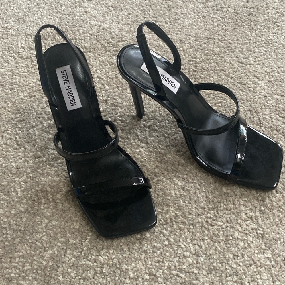 Steve Madden Black Patent Heel